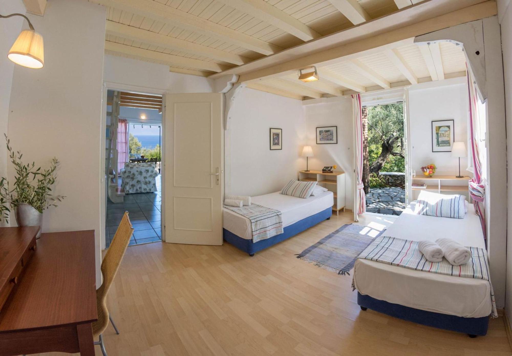 Agios Nikitas Villas Eksteriør bilde