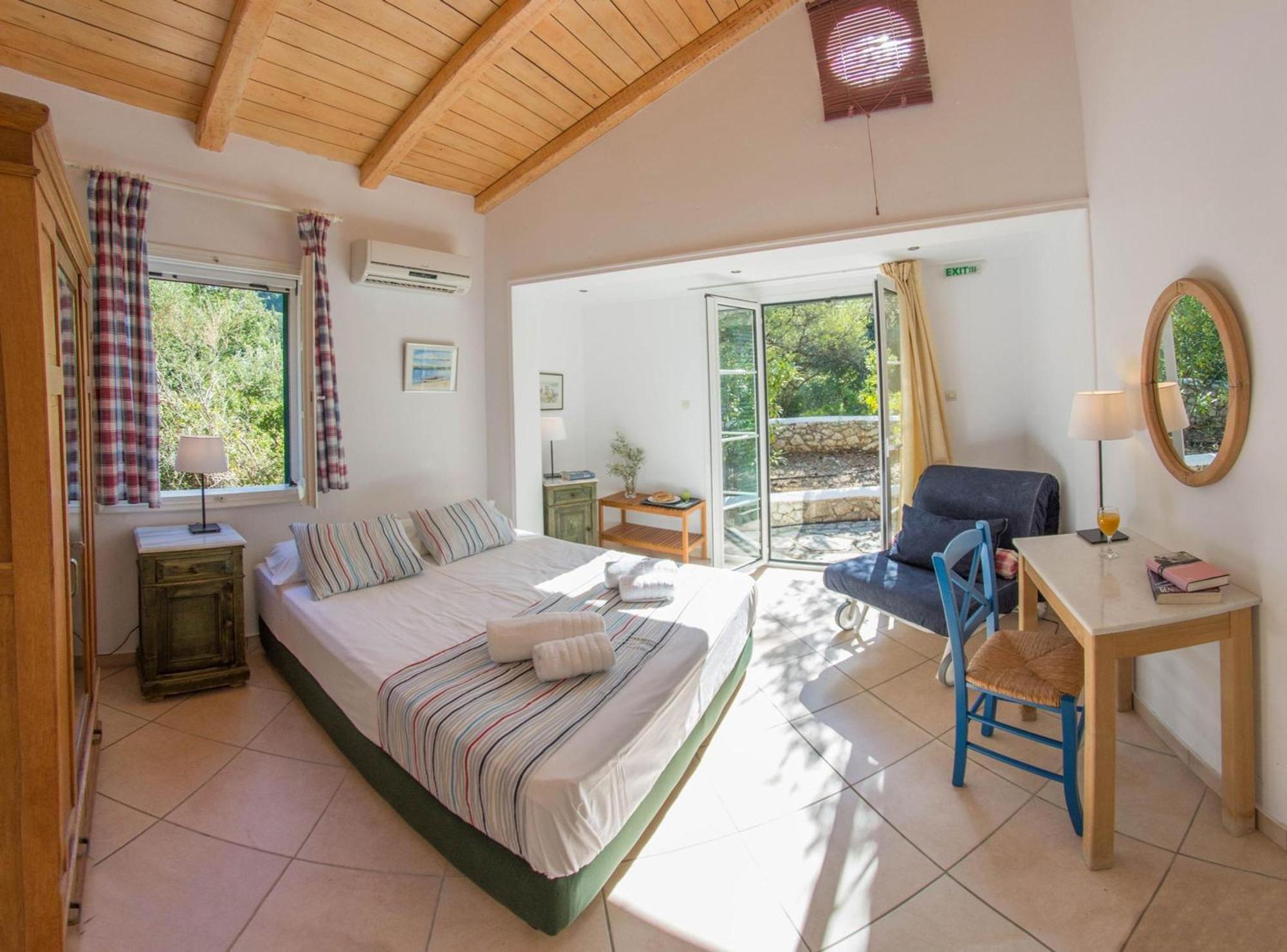 Agios Nikitas Villas Eksteriør bilde