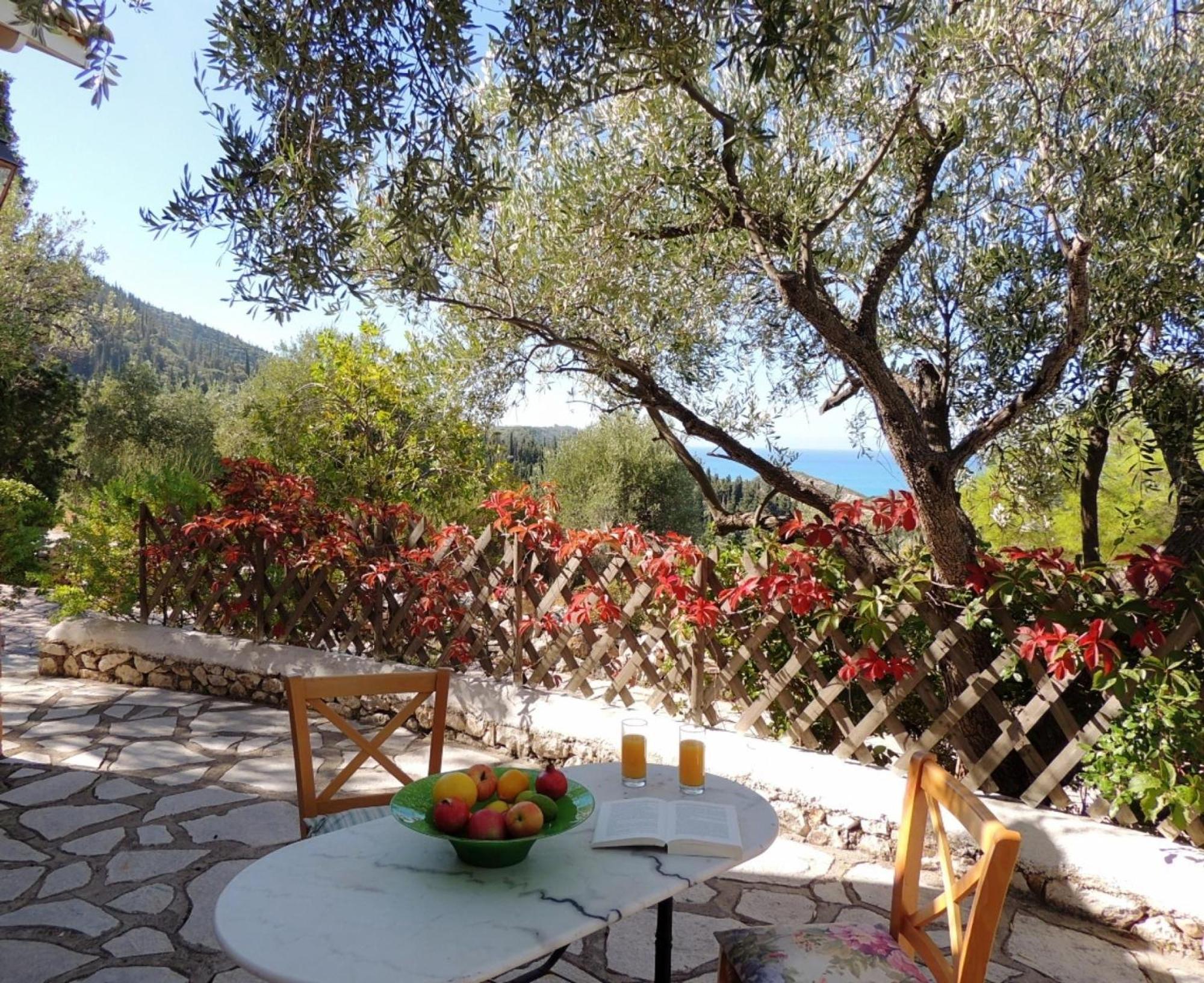 Agios Nikitas Villas Eksteriør bilde