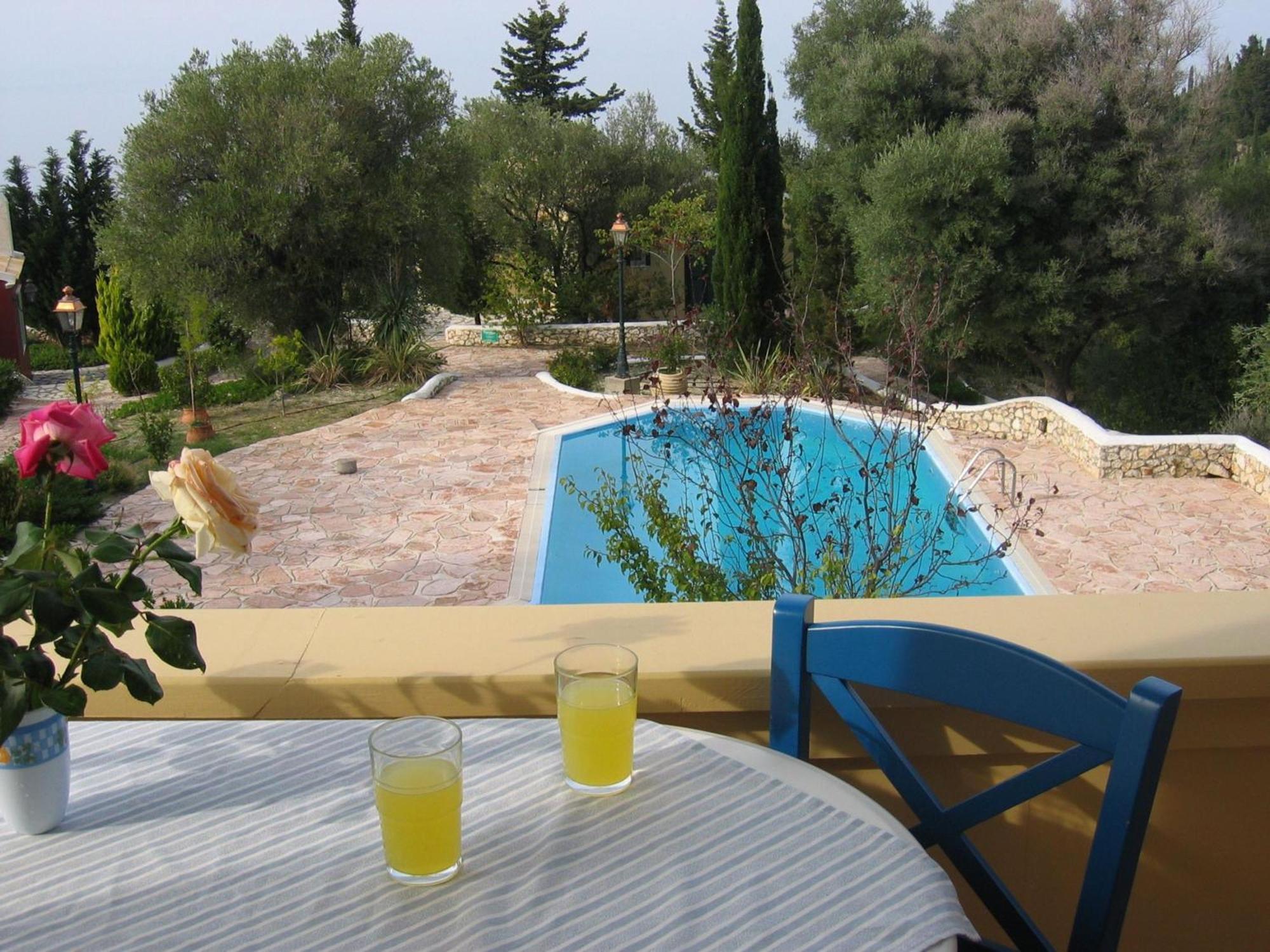 Agios Nikitas Villas Eksteriør bilde