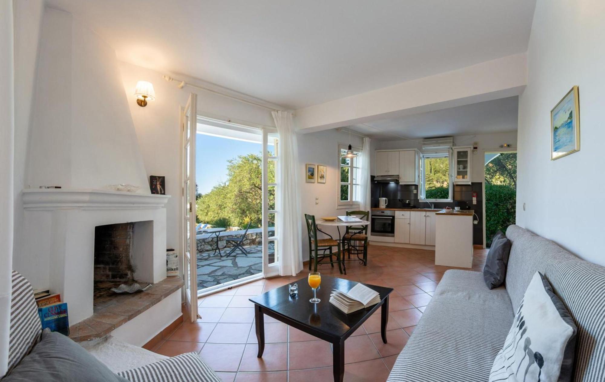 Agios Nikitas Villas Eksteriør bilde